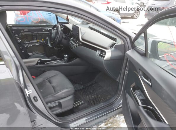 NMTKHMBX6LR103846 2020 TOYOTA LIMITED Pewter Вид салона спереди