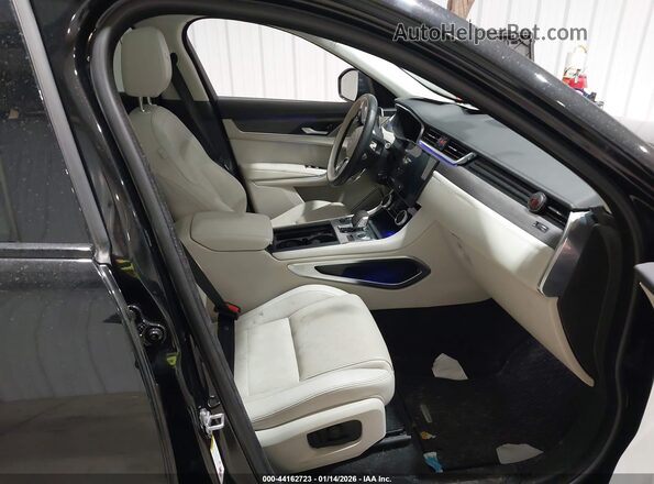 SADCJ2EX4PA708210 2023 JAGUAR F-PACE Black წინა სალონის ხედი
