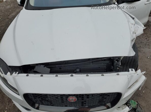 SADCL2GXXKA355181 2019 JAGUAR F-PACE White Widok wnętrza z tyłu