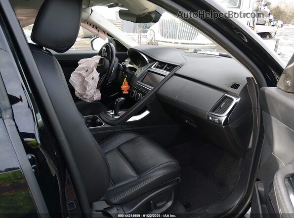SADFK2FX6L1Z75416 2020 JAGUAR E-PACE Черный Вид салона спереди