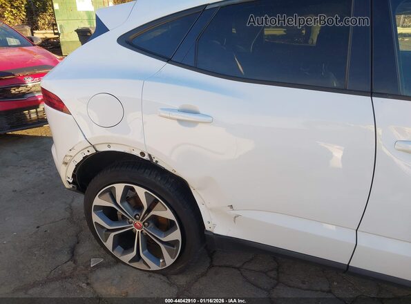 SADFK2FX8L1Z76275 2020 JAGUAR E-PACE White Widok wnętrza 360 stopni