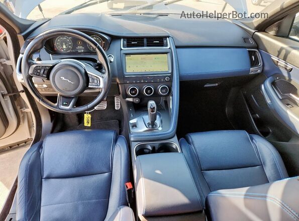 SADFM2GX2K1Z34479 2019 JAGUAR E-PACE Silver Dashboard view