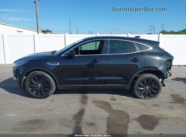 SADFP2FX4J1Z14371 2018 JAGUAR E-PACE Black 