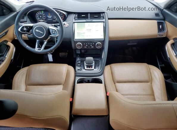 SADFP2FX4M1017409 2021 JAGUAR E-PACE Gray Dashboard view