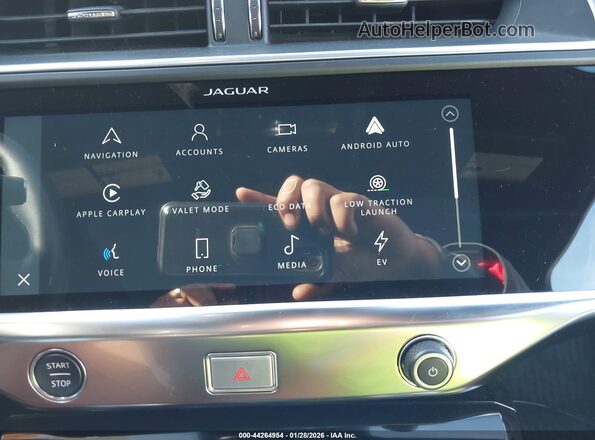 SADHM2S10R1631772 2024 JAGUAR I-PACE Gray 