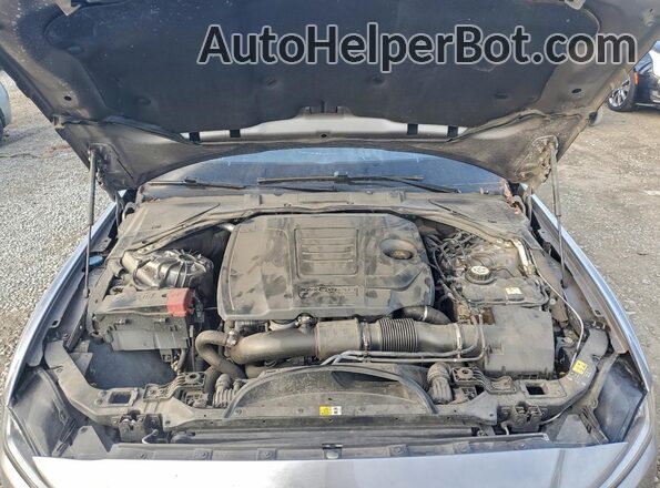 SAJAE4FX3LCP63734 2020 JAGUAR XF Gray Widok wnętrza z tyłu