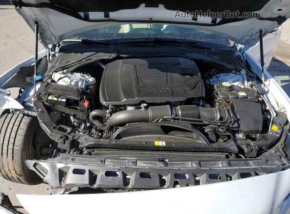 SAJAE4FX6LCP57670 2020 JAGUAR XF White Vista interior trasera
