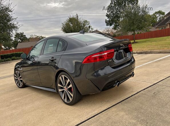 SAJAG4FV7KCP48855 2019 JAGUAR XF Gray Rear right