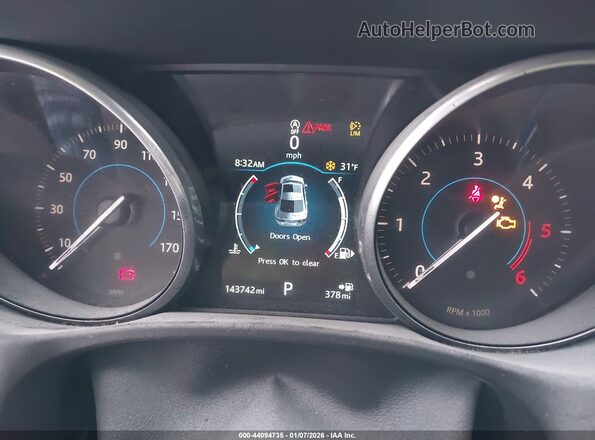 SAJAJ4BN4HA952296 2017 JAGUAR XF Белый Вид задних сидений
