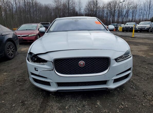 SAJAN4EV3JCP17768 2018 JAGUAR XF Белый Вид спереди