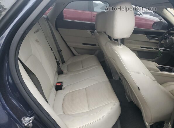 SAJBE4BV7GCY05580 2016 JAGUAR XF Синий Вид задних сидений