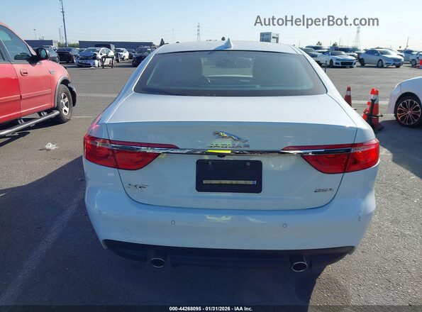 SAJBE4FX4JCY57123 2018 JAGUAR XF Белый 
