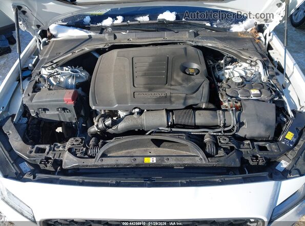 SAJBL4GX4MCY90227 2021 JAGUAR XF White Vista trasera