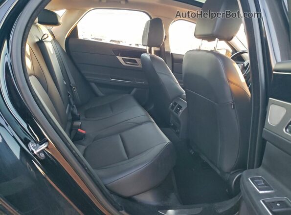 SAJBS4FX0JCY70752 2018 JAGUAR XF Черный 