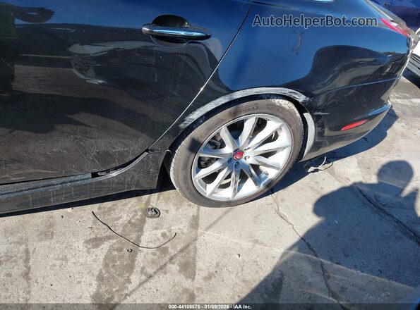 SAJWA1C70J8W13973 2018 JAGUAR XJ Black 