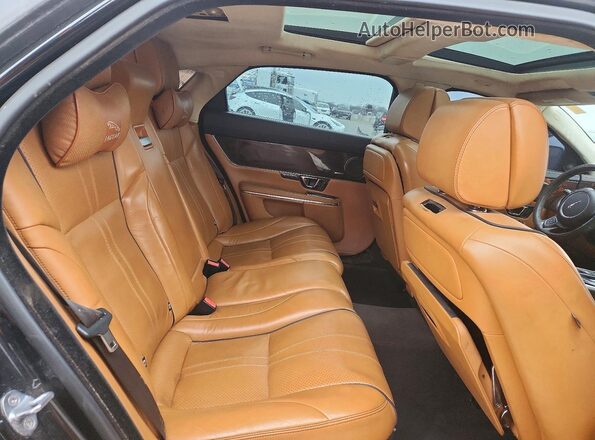 SAJWA2G79G8V99001 2016 JAGUAR XJL Charcoal Հետևի նստատեղերի տեսք