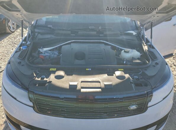 SAL1P9EU0RA403850 2024 LAND ROVER RANGE White ძრავის განყოფილების ხედი