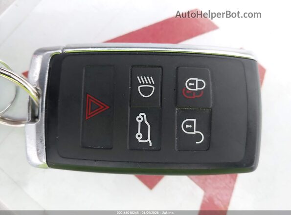 SAL1P9EUXSA470283 2025 LAND ROVER RANGE ROVER SPORT Серый Вид панели приборов