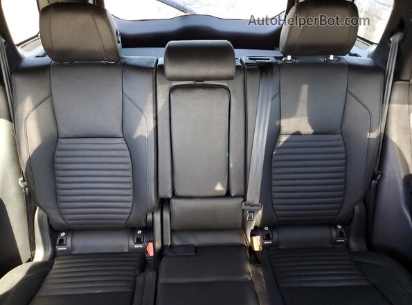 SALCJ2FX0NH913188 2022 LAND ROVER DISCOVERY White Հետևի նստատեղերի տեսք