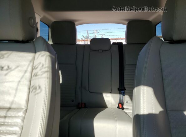 SALCJ2FX1PH921495 2023 LAND ROVER DISCOVERY White უკანა სავარძლების ხედი