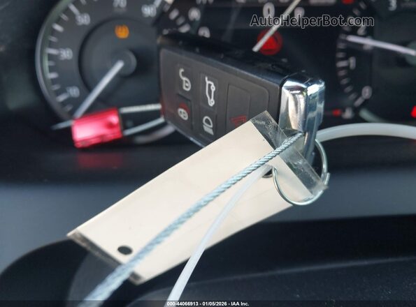 SALCJ2FX3LH877199 2020 LAND ROVER DISCOVERY SPORT White Вид панелі приладів