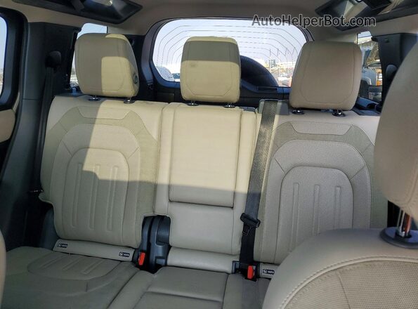 SALE1EEU1L2020481 2020 LAND ROVER DEFENDER Brown Widok tylnych siedzeń