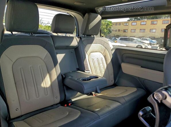 SALE26RU3N2102809 2022 LAND ROVER DEFENDER Blue Вид задньої частини салону
