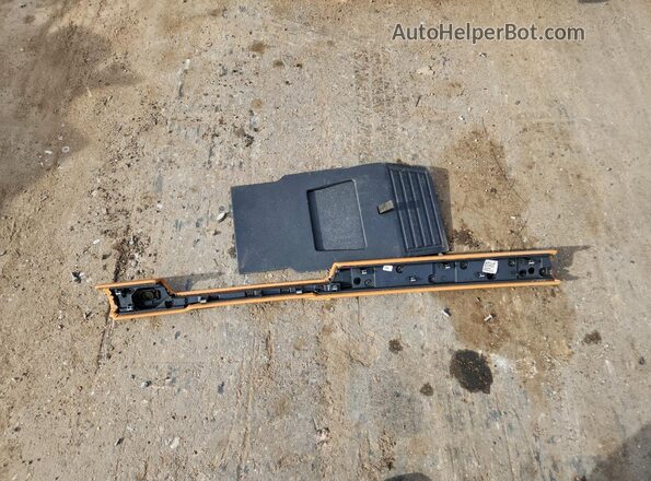 SALE2FEU4R2279591 2024 LAND ROVER DEFENDER White VIN კოდის სტიკერის ხედი