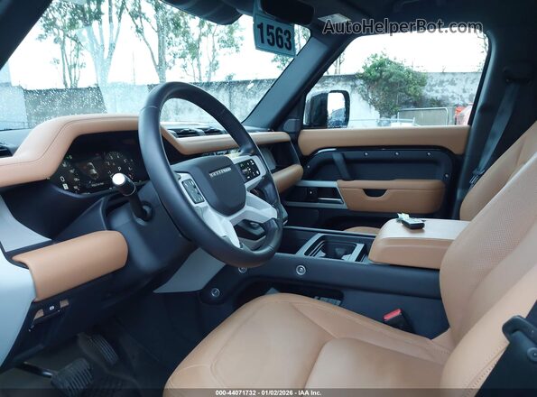 SALEJ7EX8R2345255 2024 LAND ROVER DEFENDER Black 