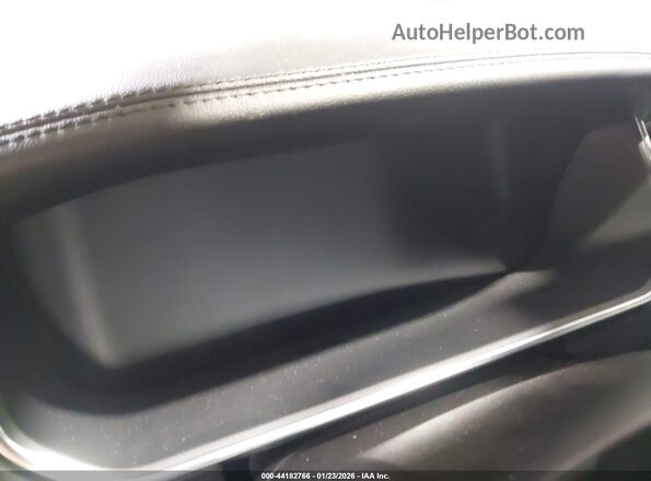 SALGS2FE9HA372720 2017 LAND ROVER RANGE ROVER White Widok tylnych siedzeń