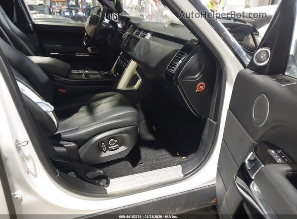 SALGS2FE9HA372720 2017 LAND ROVER RANGE ROVER White Widok wnętrza z przodu