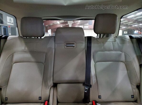 SALGS2SV1KA532005 2019 LAND ROVER RANGE Белый Вид задних сидений