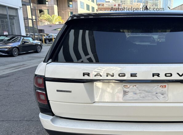 SALGV2FE8HA325055 2017 LAND ROVER RANGE ROVER Белый Вид щитка приборов