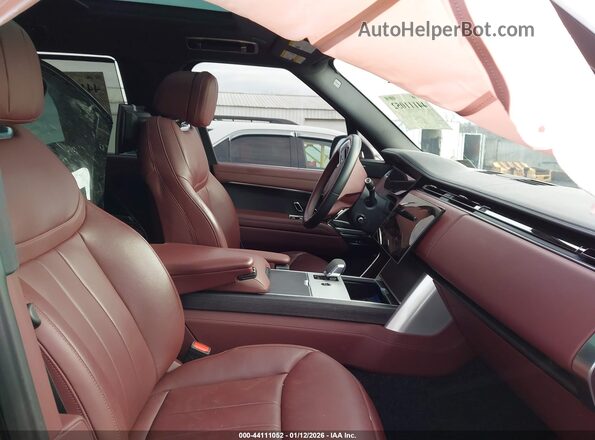 SALKP9E97RA094703 2024 LAND ROVER RANGE ROVER Black Front interior view