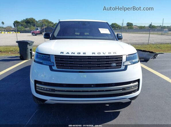 SALKP9FU1PA048011 2023 LAND ROVER RANGE ROVER White Rear interior view