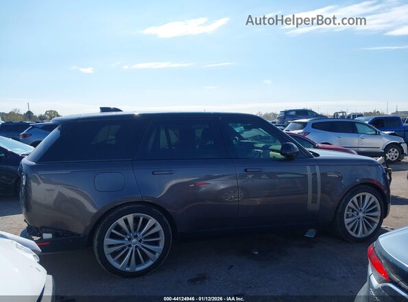 SALKP9FU7RA096700 2024 LAND ROVER RANGE ROVER Brown Widok wnętrza z tyłu