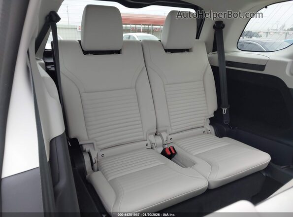 SALRJ2EX8P2478664 2023 LAND ROVER DISCOVERY Gray 