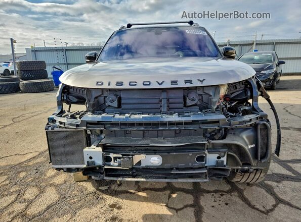 SALRM4RU8M2449518 2021 LAND ROVER DISCOVERY Silver Widok z przodu