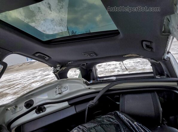 SALRT2RX2M2450018 2021 LAND ROVER DISCOVERY White Vista de los asientos traseros