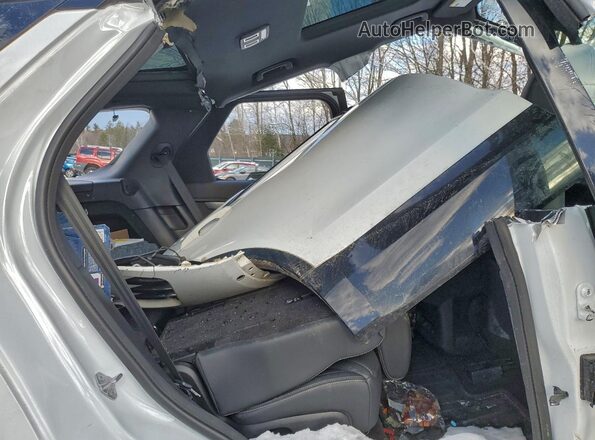 SALRT2RX2M2450018 2021 LAND ROVER DISCOVERY White Vista interior trasera