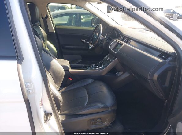 SALVP2RX1JH290662 2018 LAND ROVER RANGE ROVER EVOQUE White წინა სალონის ხედი