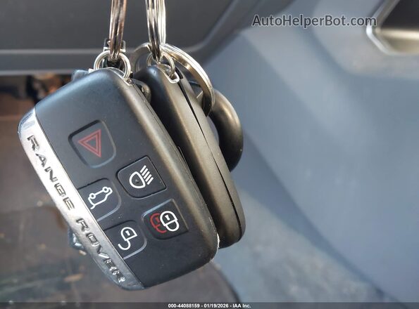 SALVP2RX7JH314950 2018 LAND ROVER RANGE ROVER EVOQUE Серый Вид панели приборов