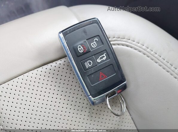 SALWR2RV7JA404931 2018 LAND ROVER RANGE ROVER SPORT White Вид панелі приладів