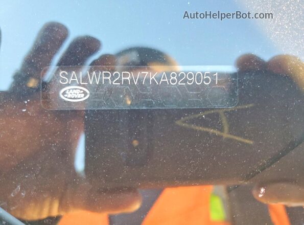 SALWR2RV7KA829051 2019 LAND ROVER RANGE White 360 interior view