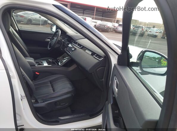 SALYB2RV8JA725051 2018 LAND ROVER RANGE ROVER VELAR White Vista interior delantera