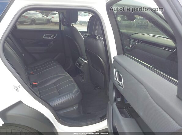 SALYB2RV8JA725051 2018 LAND ROVER RANGE ROVER VELAR White Vista de la etiqueta del VIN