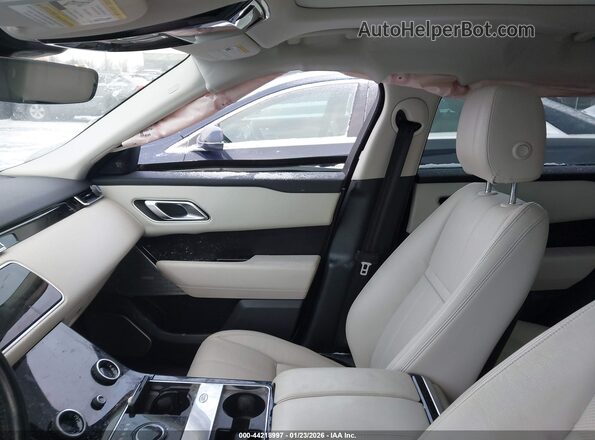 SALYC2RV3JA729344 2018 LAND ROVER RANGE ROVER VELAR Белый Вид салона спереди