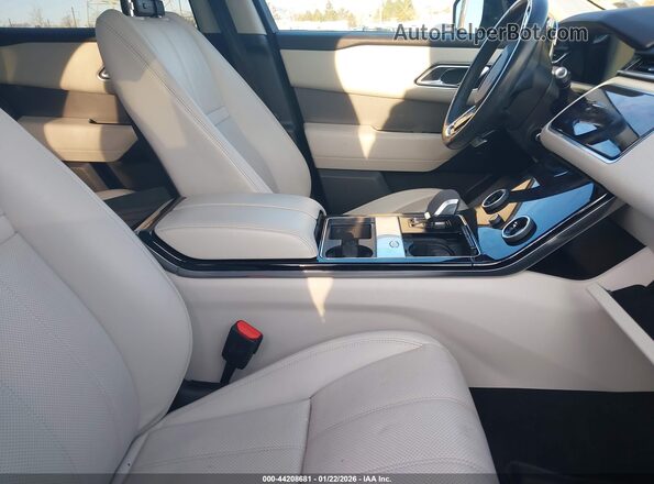 SALYJ2EX7MA297682 2021 LAND ROVER RANGE ROVER VELAR Blue წინა სალონის ხედი