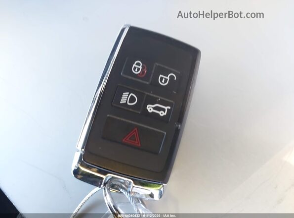 SALYL2EX6TA814611 2026 LAND ROVER RANGE ROVER VELAR Black წინა პანელის ხედი