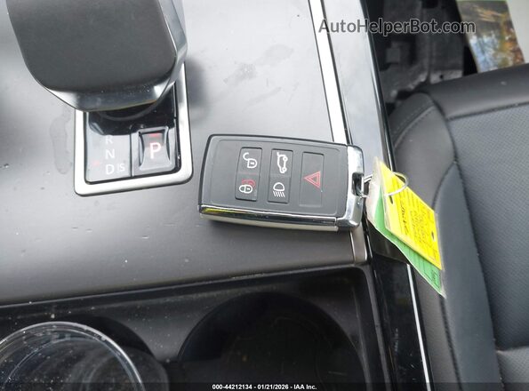 SALYL2EX8RA387909 2024 LAND ROVER RANGE ROVER VELAR White Вид панелі приладів